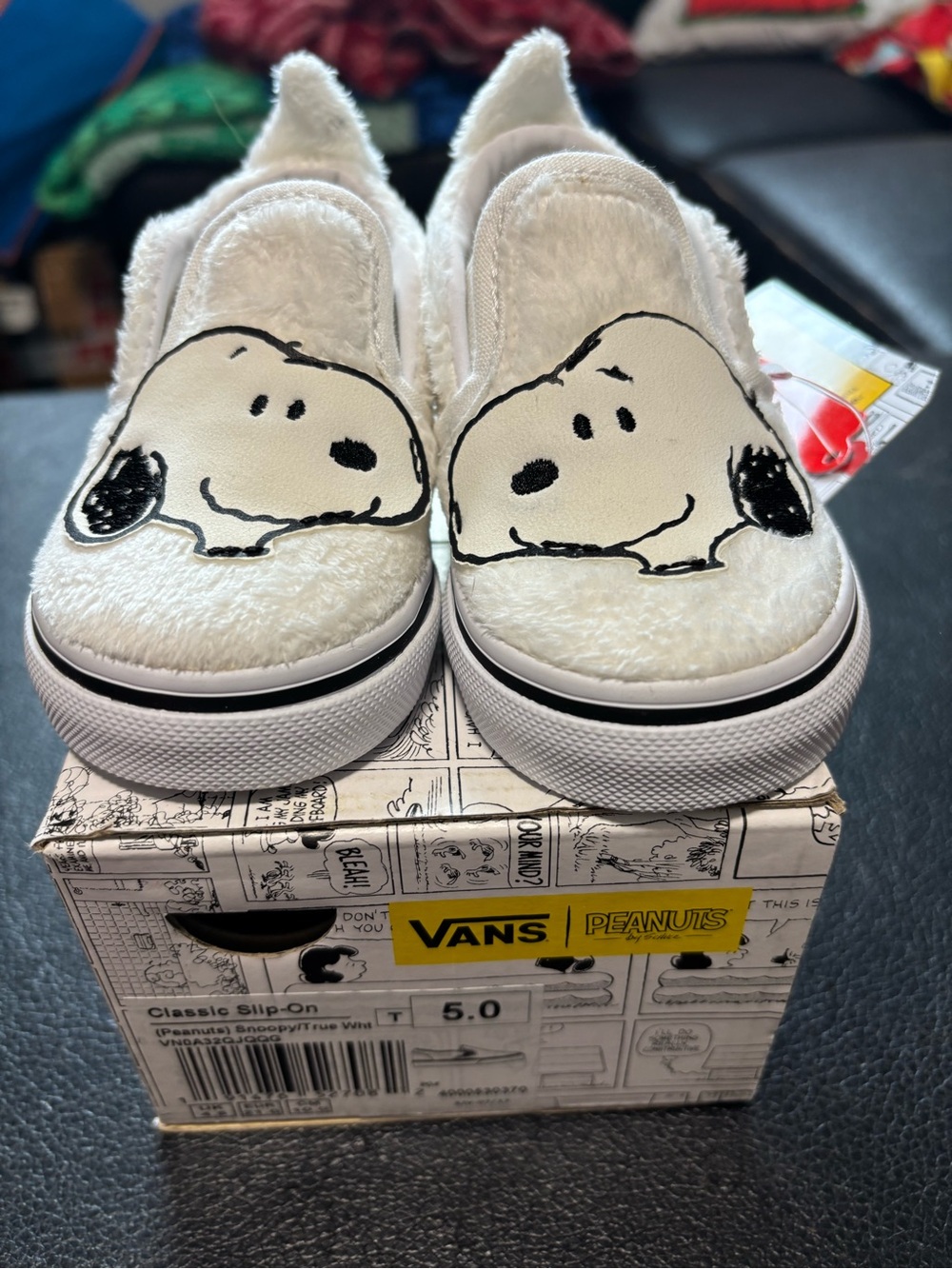 Vans Kids White Snoopy Fuzzy Slip-On Sneakers - Picture 2 of 6